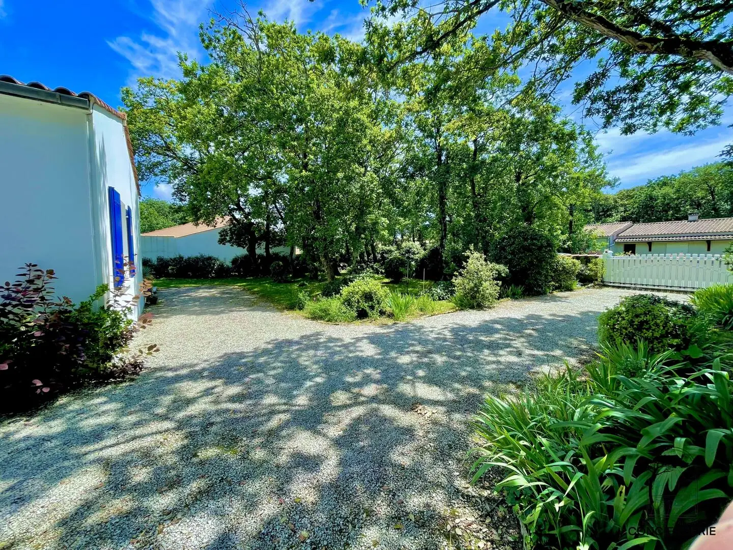 Maison aux Volets Bleus - Quartier résidentiel - Proche plage - Photo 41