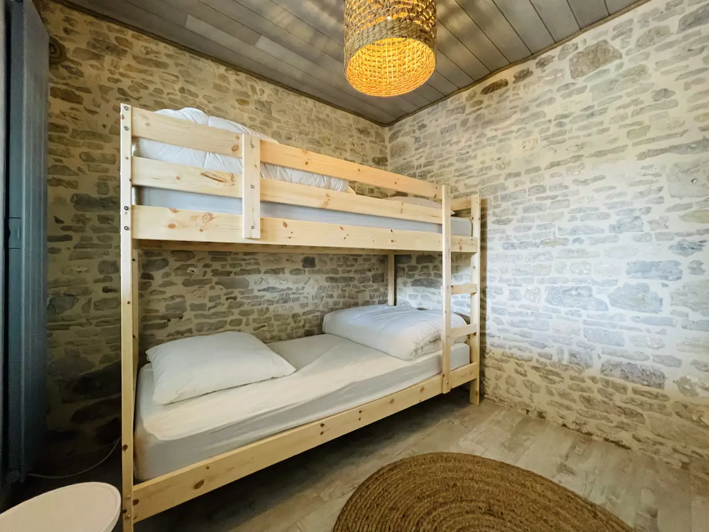 Petite maison de caractère au cœur du village - Photo 2